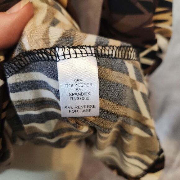 Women's Cato Abstract Print Blouse Size Small - Picture 4 of 5